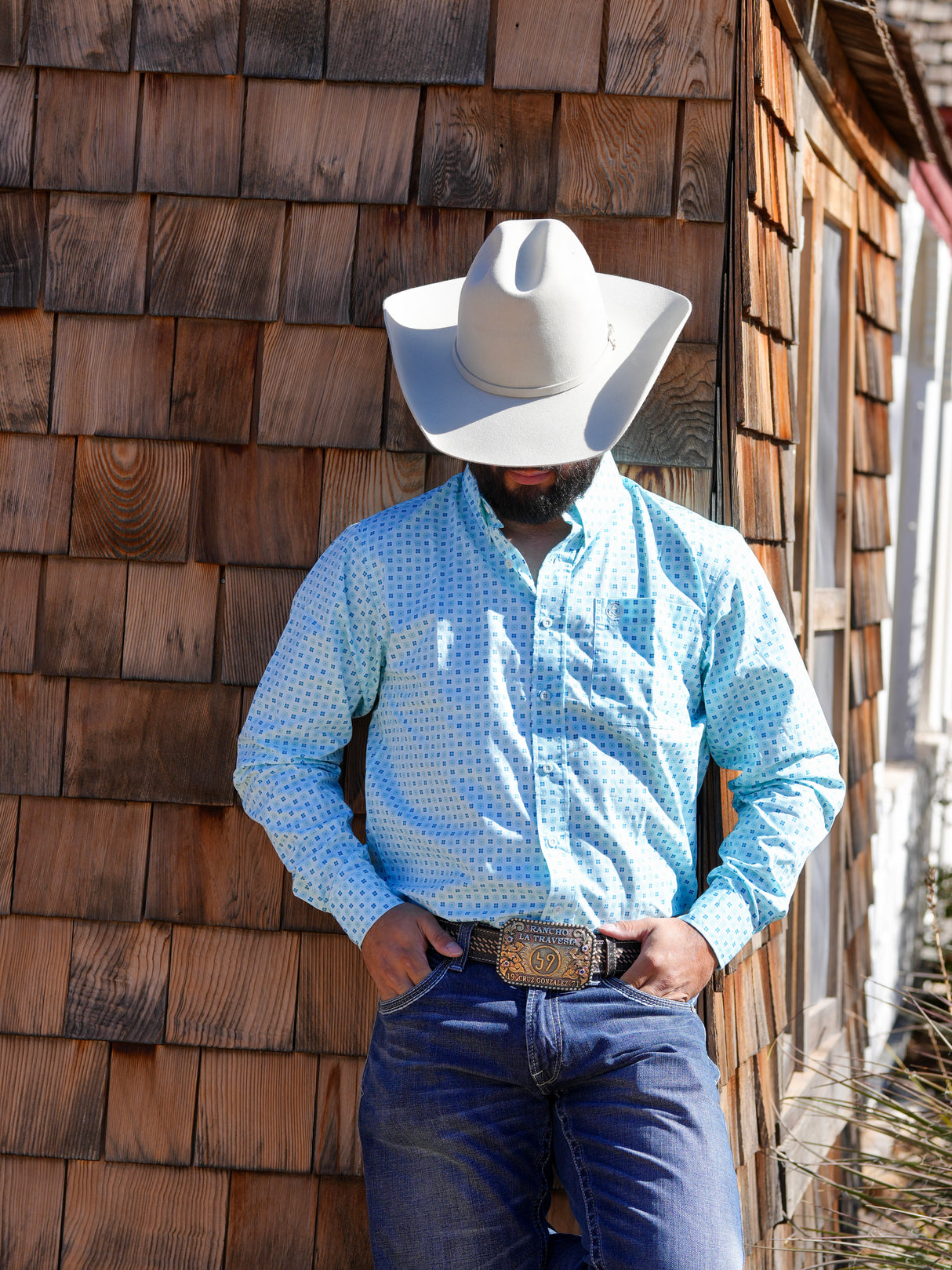 Men's Slim Light Blue Diamond Button Up 118